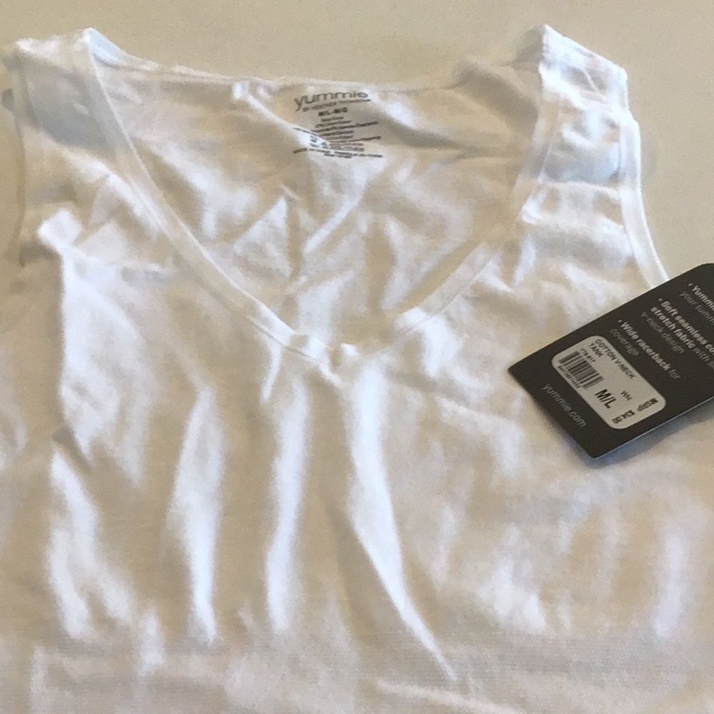 Brand new shape wear.  Yummie by Heather Thomson.  Size M.